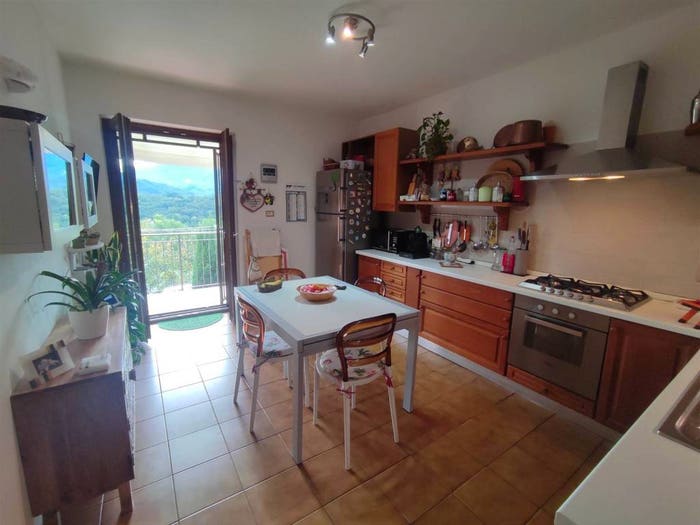 Casa con 6 locali in vendita in Moncigoli, Fivizzano