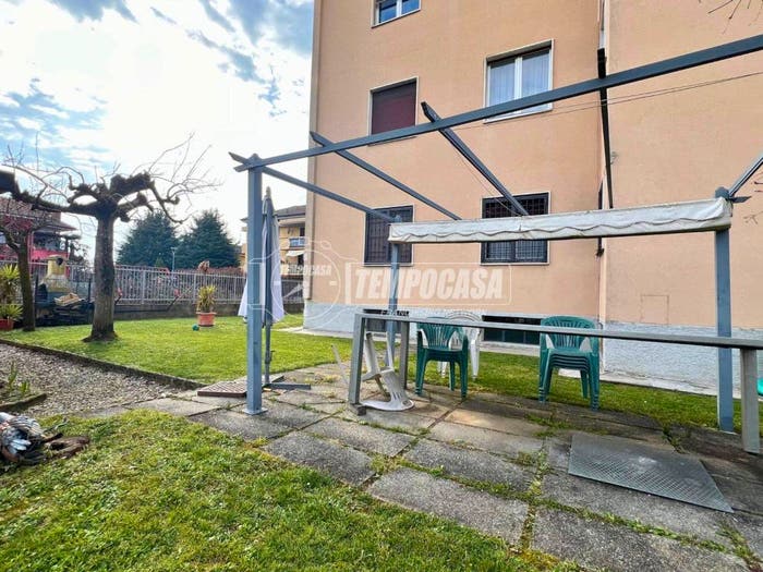 Appartamento trilocale in vendita in Via sant'anna, Centro, Agrate Brianza