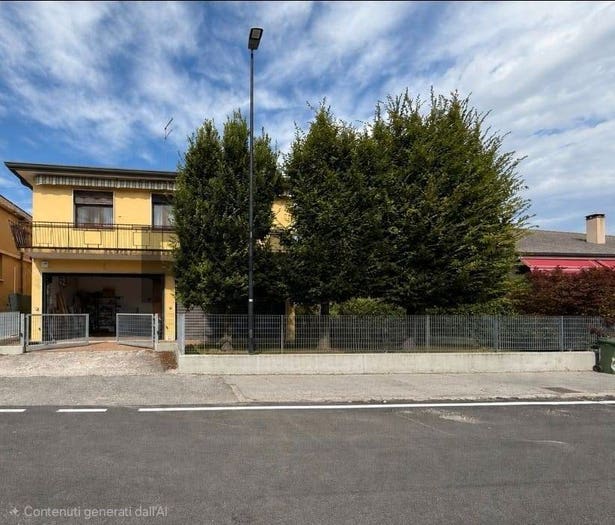 Casa con 6 locali in vendita in Centro, Limena