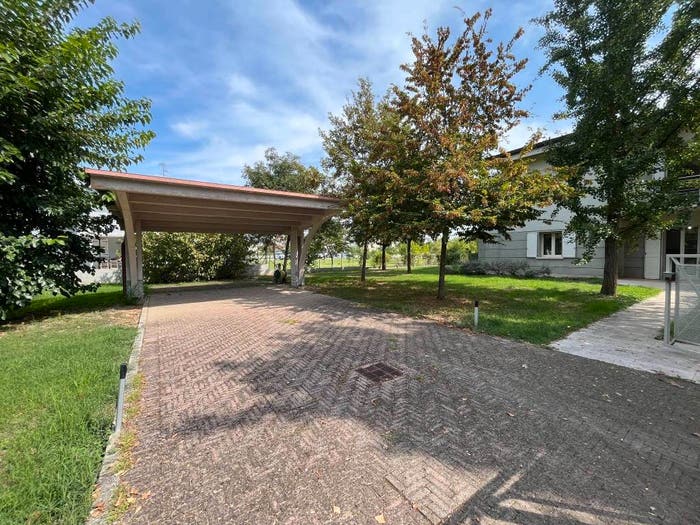 Casa con 5 locali in vendita in Via San Matteo, Centro, Medolla