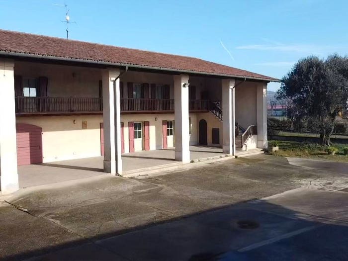 Casa con 6 locali in vendita in Coccaglio