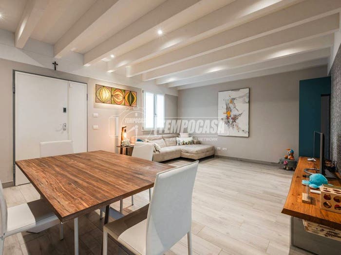 Casa quadrilocale in vendita in Via Ruini, Salvaterra, Casalgrande