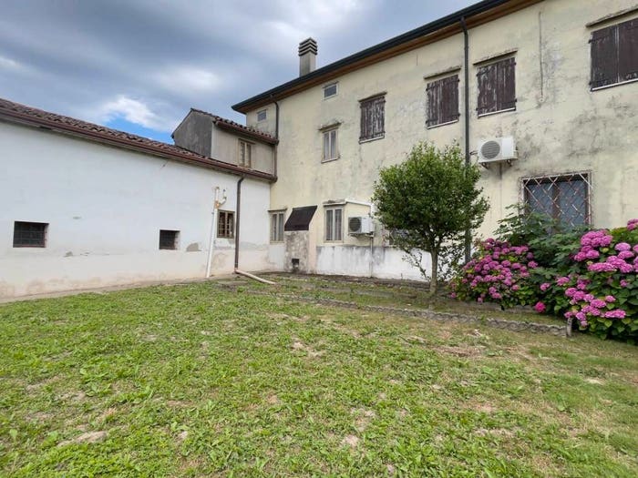 Casa con 6 locali in vendita in Via Palesella, Palesella, Cerea