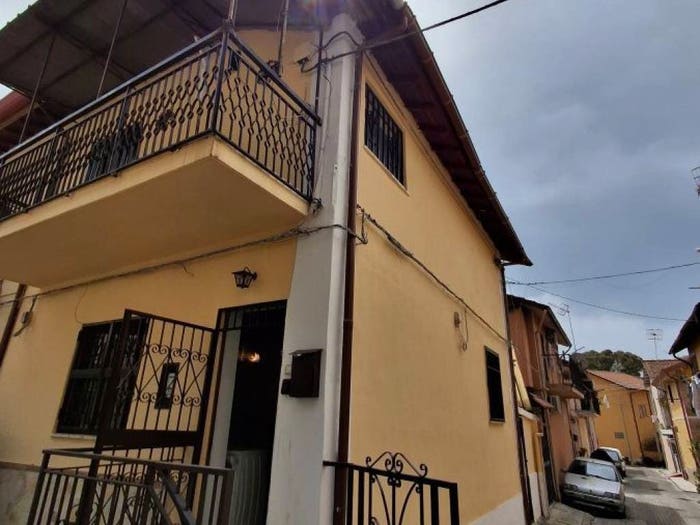 Casa quadrilocale in vendita in via ascoli piceno, Gonzaga, Messina