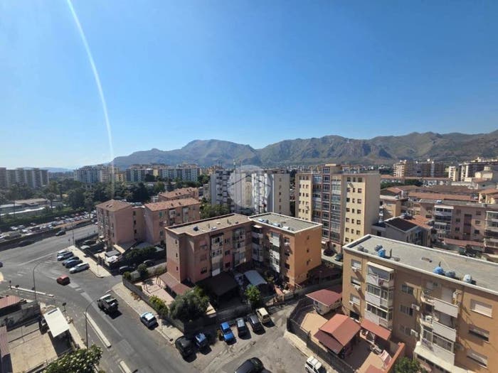 Appartamento trilocale in vendita in Via Franco Lucchini, Montegrappa, Palermo