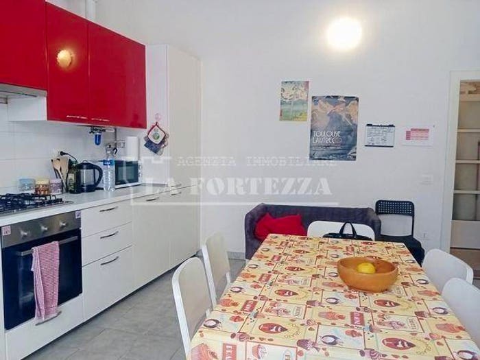Appartamento con 5 locali in vendita in Via Sant'Antonio, Sant'Antonio, Pisa