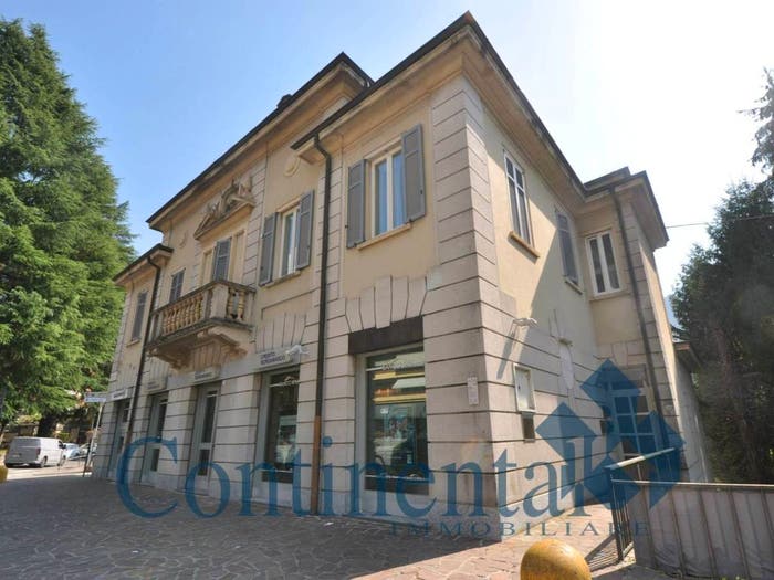 Appartamento bilocale in vendita in Via Bortolo Belotti, Piazza Brembana