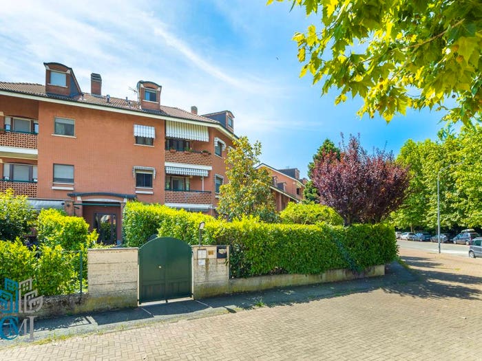 Appartamento quadrilocale in vendita in Viale Arrigo Maina, Centro, La Loggia