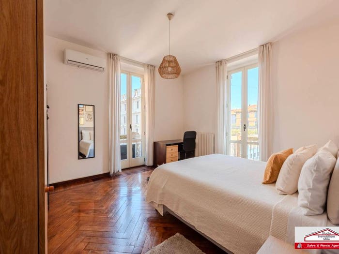 Appartamento trilocale in vendita in Via Giulio Uberti, Indipendenza, Milano