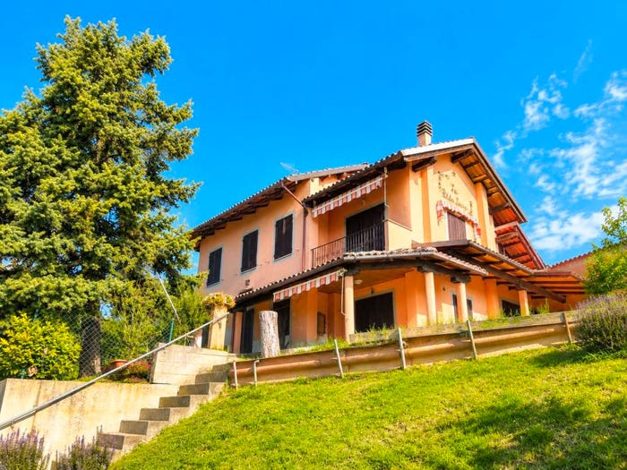 Casa con 5 locali in vendita in Regione Secco, Canelli