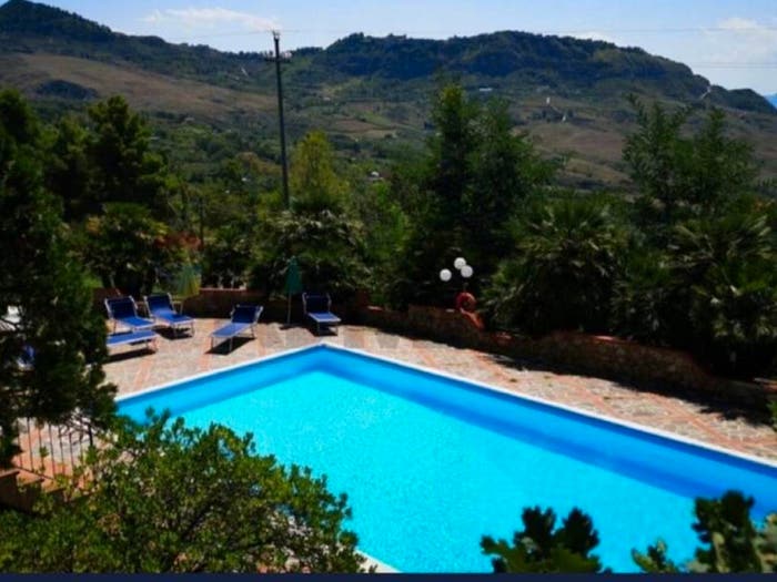 Casa con 6 locali in vendita in CDA CHIARETTA, Polizzi Generosa