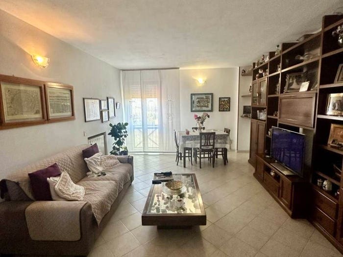 Appartamento quadrilocale in vendita in Centro, Piombino