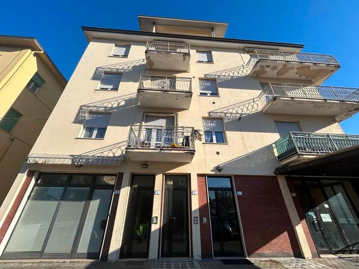 Appartamento quadrilocale in vendita in Via Antonio Gramsci, Centro, Fornovo di Taro