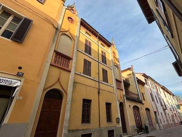 Casa con 6 locali in vendita in Centro, Busseto