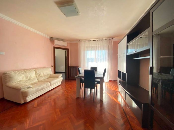 Appartamento quadrilocale in affitto in Via Servigliano, Fidene, Roma