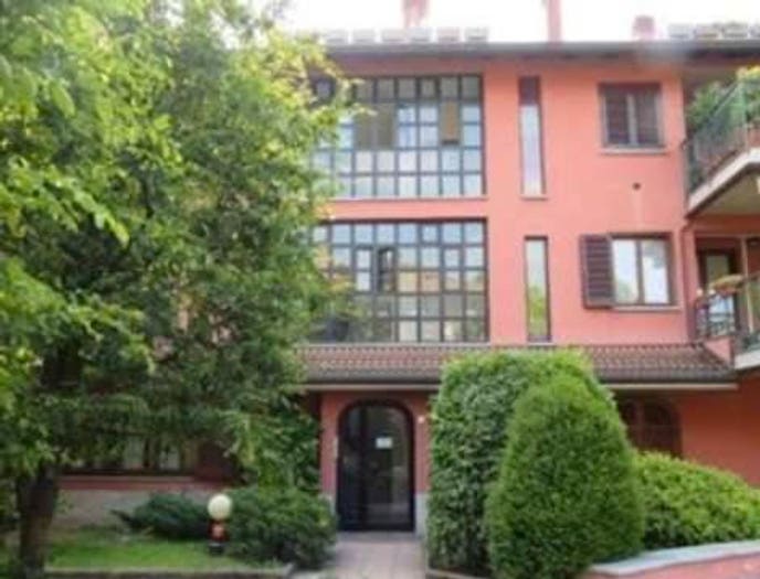 Appartamento trilocale in vendita in Via Pasubio, Centro, Nerviano