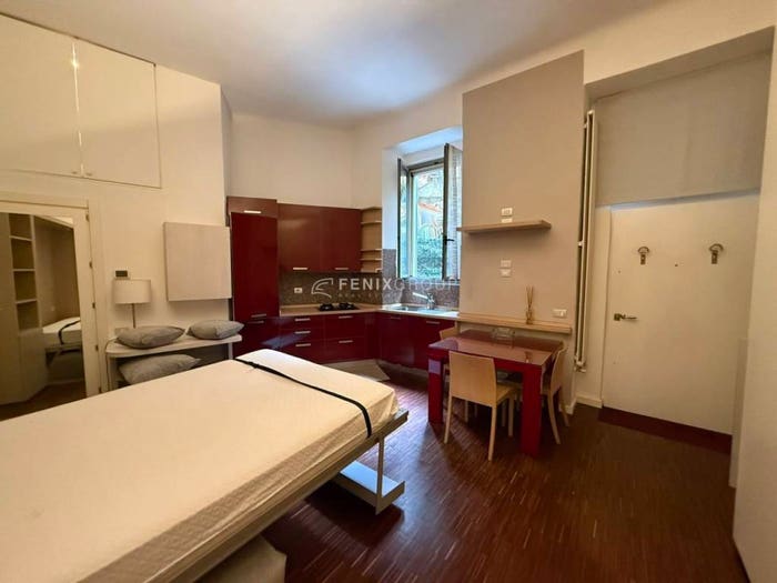 Appartamento monolocale in affitto in Via Oxlia, Pasteur, Milano
