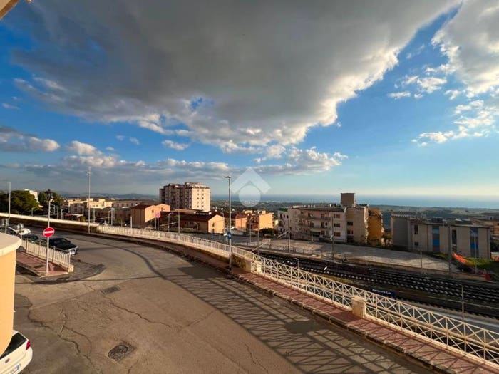 Appartamento quadrilocale in vendita in Via Empedocle, Centro Storico, Agrigento