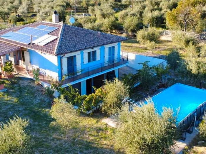 Casa con 6 locali in vendita in strada di Petrara, Centro Storico, Terni