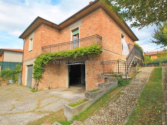 Casa con 5 locali in vendita in Gracciano, Montepulciano