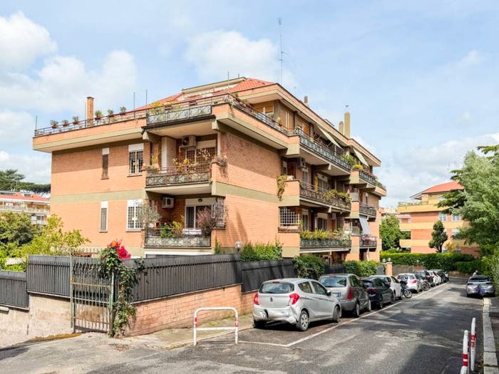 Appartamento con 5 locali in vendita in Via Luigi Corti, Colli Portuensi Casaletto, Roma