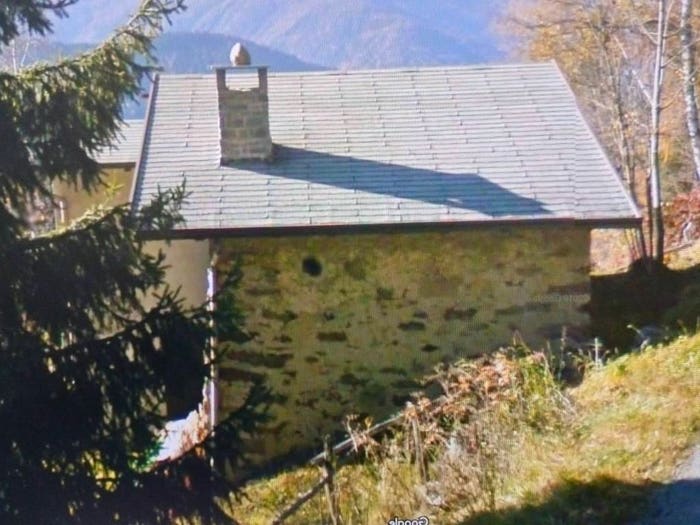 Casa trilocale in vendita in Via Giulio Martina, Paspardo