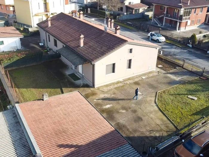 Casa trilocale in vendita in Via Alessandro Manzoni, Centro, San Fiorano