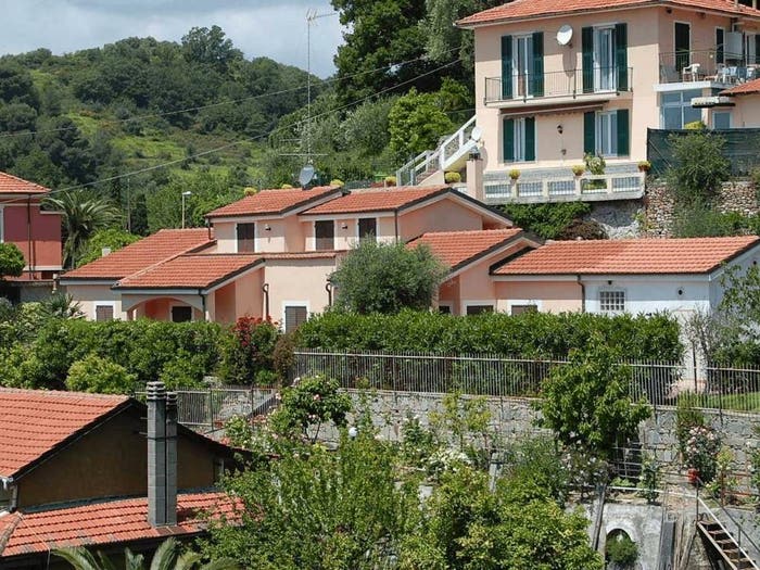 Casa con 6 locali in vendita in via artallo, Porto Maurizio, Imperia