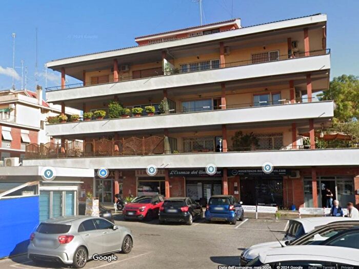 Appartamento trilocale in vendita in Via Portuense, Portuense, Roma