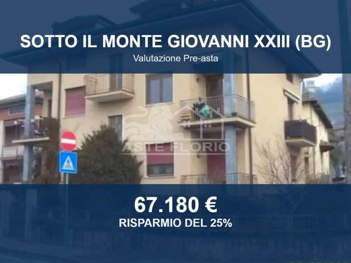Appartamento trilocale in vendita in Via Ambrogio Fumagalli, Piazza Caduti, Sotto il Monte Giovanni XXIII