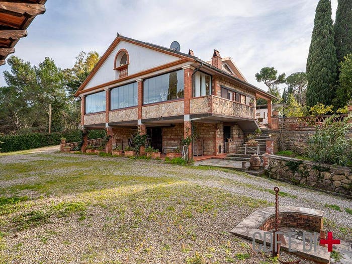Casa con 6 locali in vendita in Strada Regionale Sarzanese Valdera, Massa Marittima
