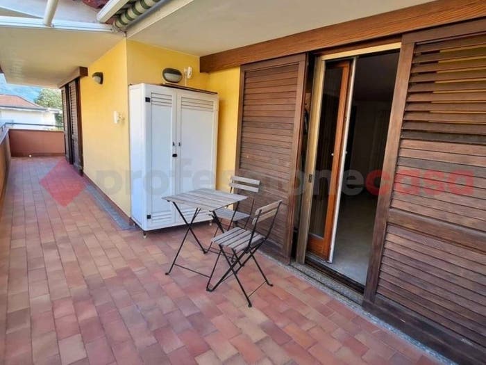 Casa quadrilocale in vendita in Via Valesana, Centro, Castel San Giorgio