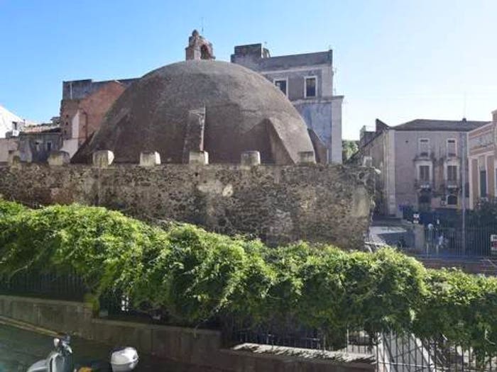 Appartamento bilocale in vendita in Via Rotonda, Centro Storico, Catania