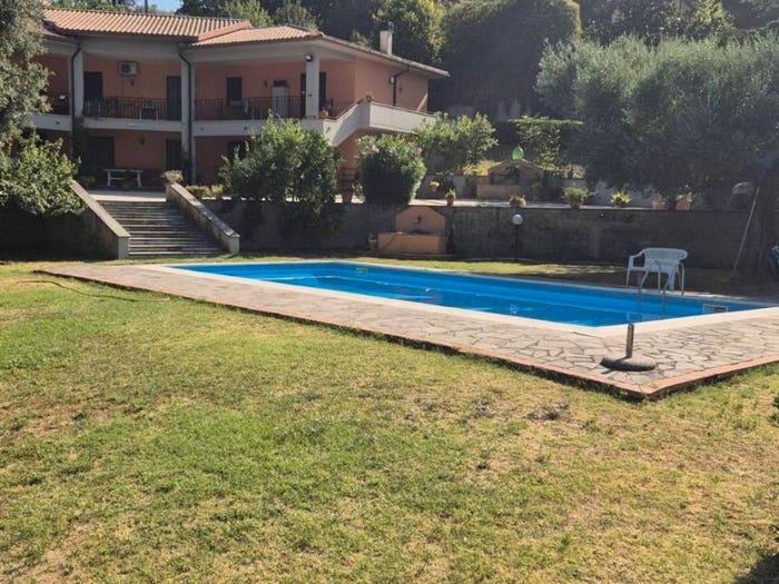 Casa con 6 locali in vendita in Via Campore, Montopoli In Sabina, Montopoli di Sabina