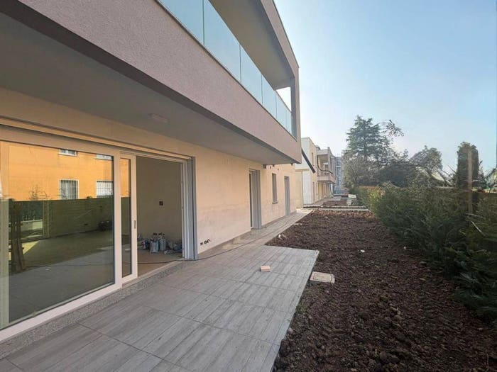 Appartamento quadrilocale in vendita in Via Trieste, Cesate