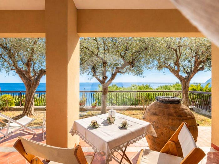Appartamento quadrilocale in vendita in Via Concezione, Laigueglia