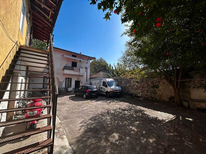 Appartamento trilocale in vendita in VIA MORETTO, Centro, Paitone