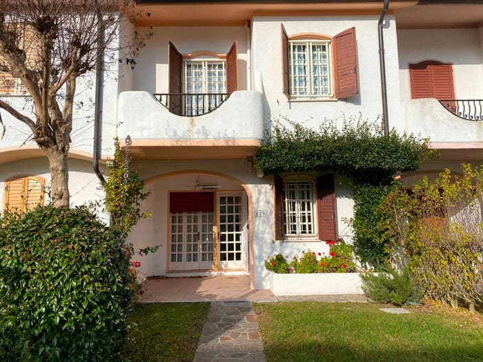 Casa quadrilocale in vendita in Via Burano, Duna Verde, Caorle