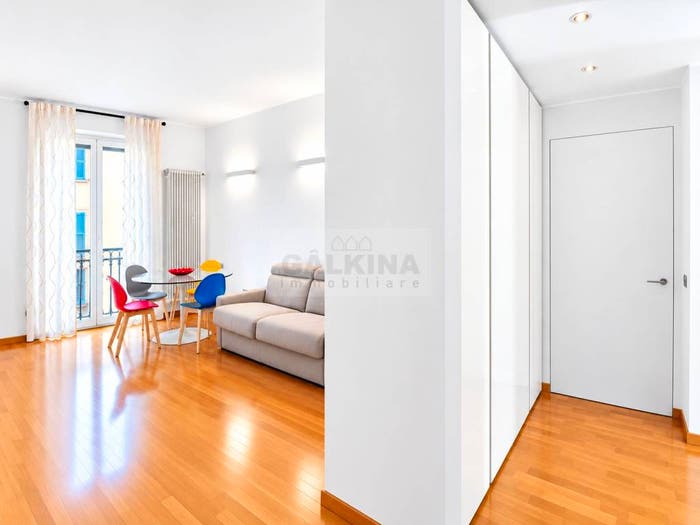 Appartamento bilocale in vendita in Via Paolo Frisi, Porta Venezia, Milano