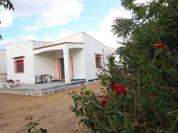 Casa trilocale in vendita in Via Della Scorcora IV traversa snc, Manduria