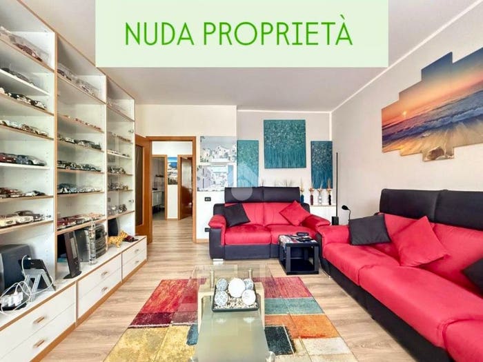 Appartamento con 5 locali in vendita in Via Rosmini, Centro, Lavis