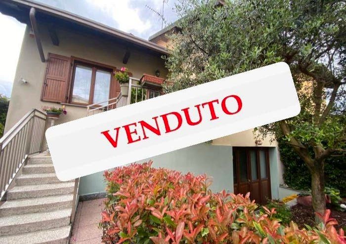 Casa bilocale in vendita in Via Monte Rosa, Abbiategrasso