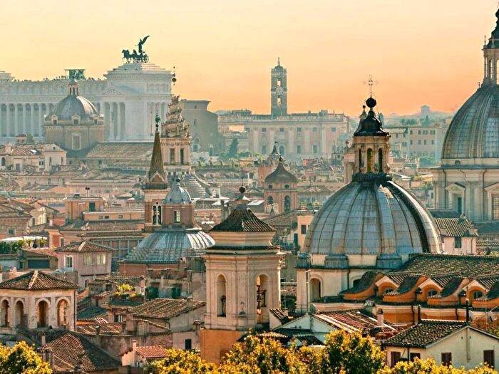 Casa quadrilocale in vendita in Via del Governo Vecchio, Piazza Navona, Roma
