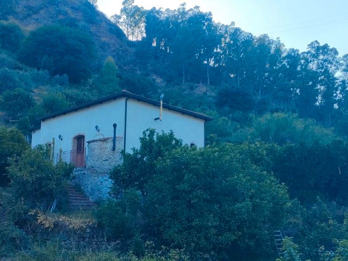 Casa bilocale in vendita in Via San Sebastiano, Centro, Palizzi