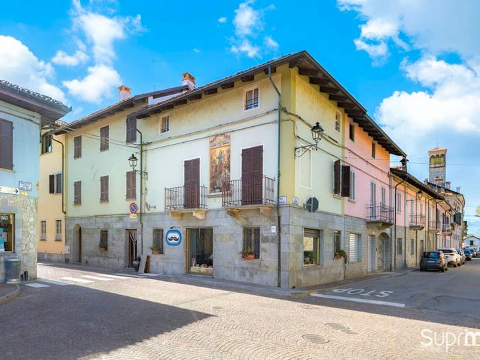 Casa con 5 locali in vendita in Via Saluzzo, Centro, Moretta