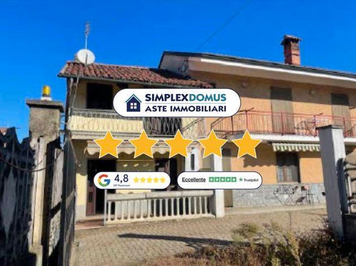 Appartamento trilocale in vendita in Via Savigliani, Centro, Scalenghe