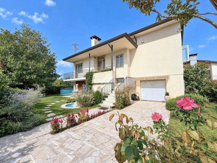 Casa con 5 locali in vendita in Via Pergolesi, Castelfranco Veneto