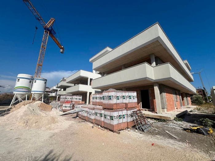 Appartamento quadrilocale in vendita in Via Ferdinando Parisella, Centro, Cisterna di Latina