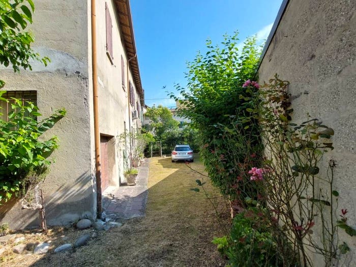 Casa con 6 locali in vendita in Piazza Stazione, Centro, Castiglione delle Stiviere