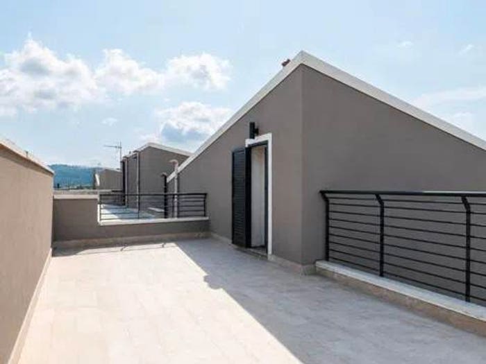 Appartamento trilocale in vendita in Via Ugo La Malfa, Centro, Santo Stefano di Magra